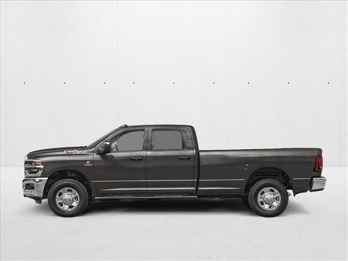 New 2026 RAM 3500 Lone Star AWD/4WD image 3