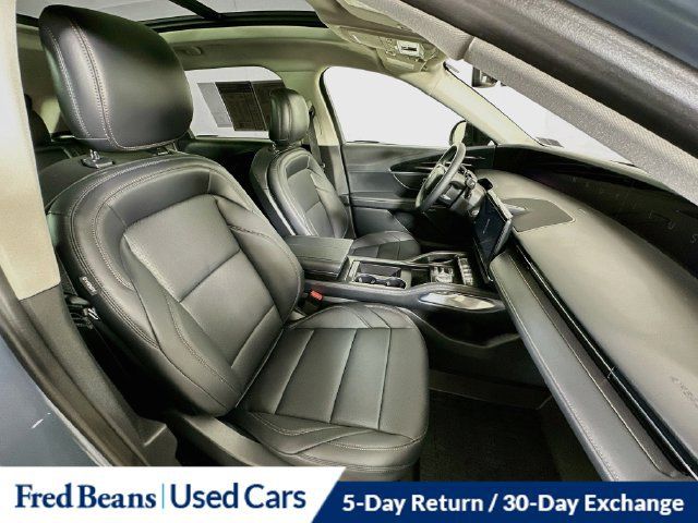 Used 2026 Lincoln Nautilus Premier w/ Equipment Group 102A AWD/4WD image 36