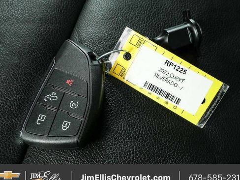 Certified 2022 Chevrolet Silverado 1500 RST w/ Convenience Package II AWD/4WD image 36