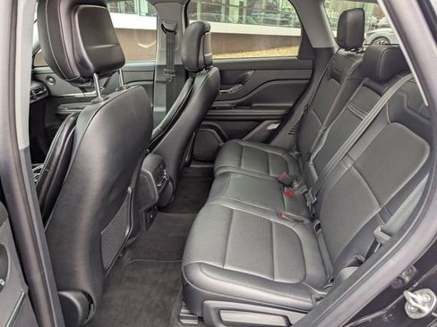 Certified 2022 Lincoln Corsair Reserve w/ Equipment Group 201A image 13