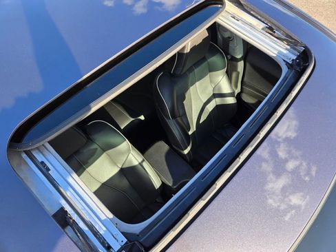 Used 2021 Acura ILX w/ Premium Package image 11