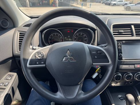 Used 2024 Mitsubishi Outlander Sport ES AWD/4WD image 18