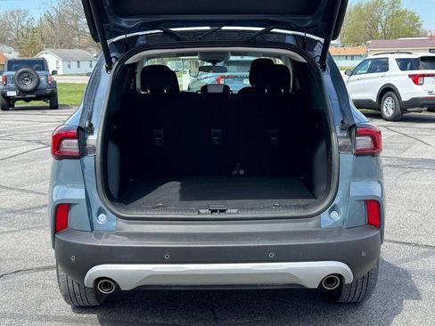 Used 2023 Ford Escape Active w/ Tech Pack #2 AWD/4WD image 5