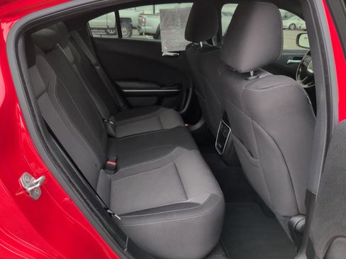 Used 2022 Dodge Charger SXT image 13
