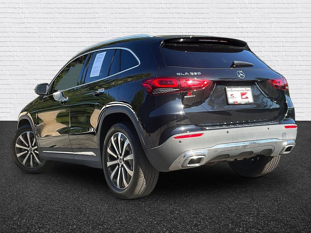 Used 2023 Mercedes-Benz GLA 250 w/ Premium Package image 4