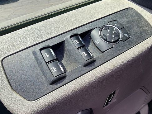 Used 2018 Ford F250 XLT w/ XLT Value Package image 5