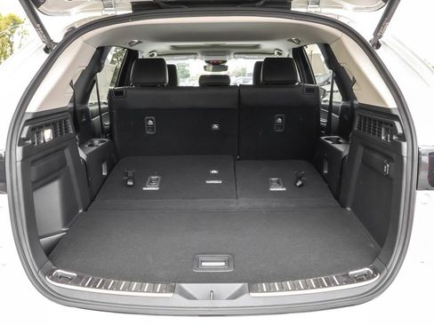 New 2026 MAZDA CX-90 3.3 Turbo w/ Preferred Package image 37