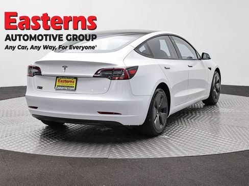 Used 2023 Tesla Model 3 Standard Range RWD image 5