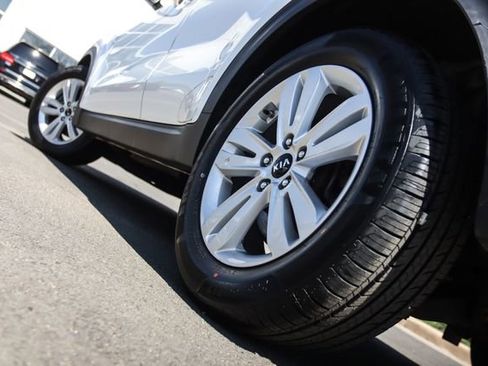 Used 2018 Kia Sportage LX image 43