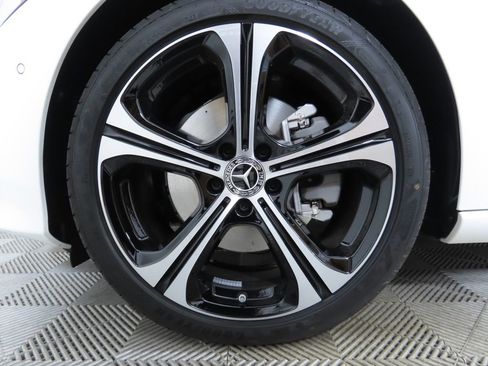 Certified 2025 Mercedes-Benz C 300 Sedan image 31