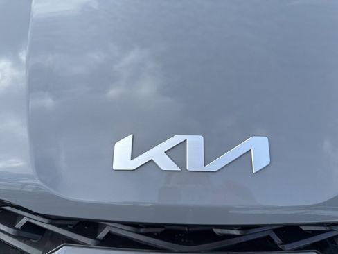 Used 2024 Kia K5 GT-Line image 31