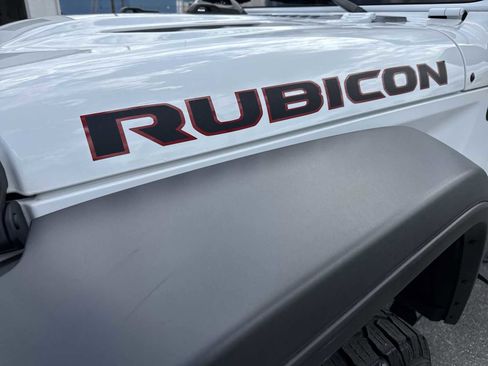 Used 2021 Jeep Wrangler Unlimited Rubicon AWD/4WD image 24