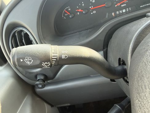 Used 2008 Ford E-350 and Econoline 350 XL image 31