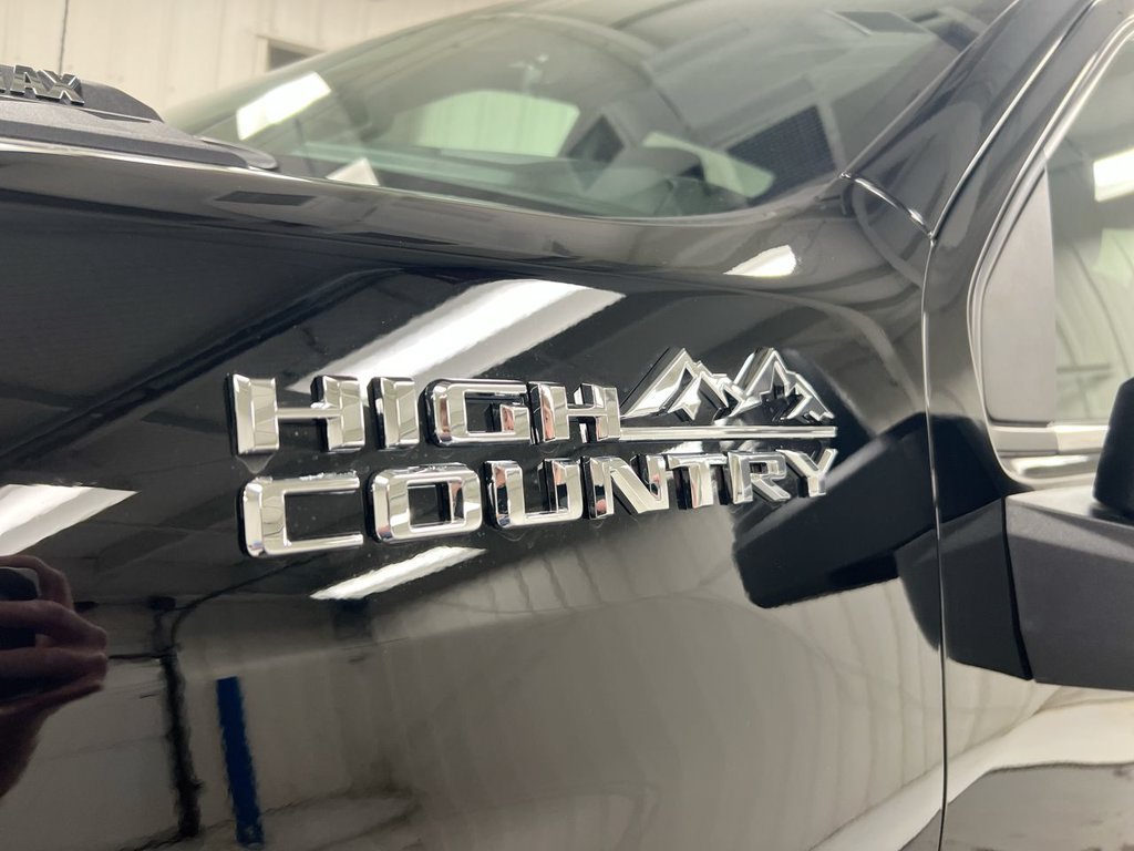 New 2026 Chevrolet Silverado 2500 High Country w/ High Country Premium Package AWD/4WD image 27