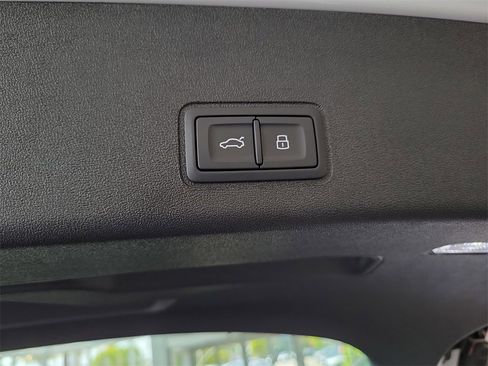 New 2026 Audi Q3 quattro 2.0T image 32