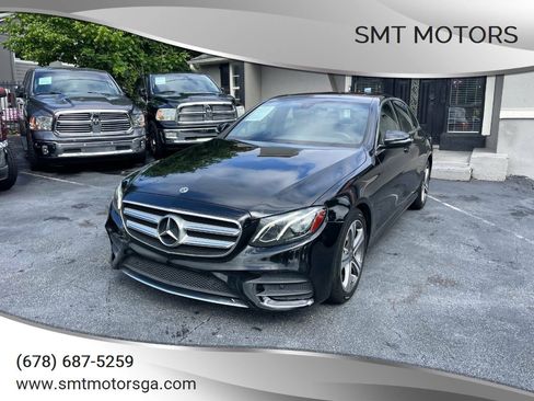 Used 2019 Mercedes-Benz E 300 image 1