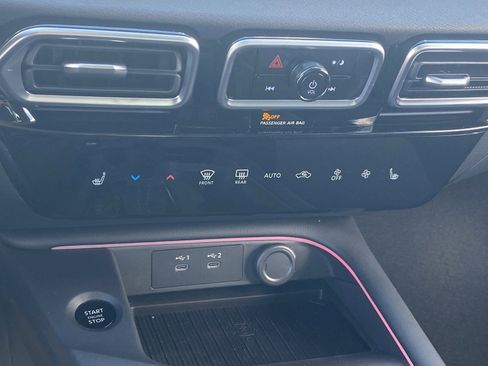 New 2026 Nissan Sentra SV w/ SV Convenience Package image 29