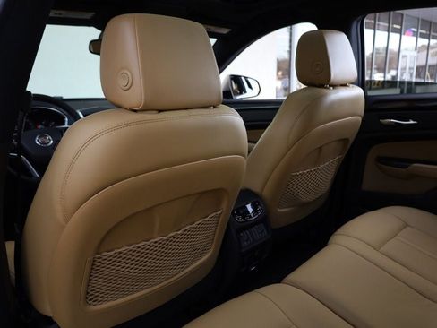 Used 2016 Cadillac SRX Premium w/ Driver Assist Package image 16