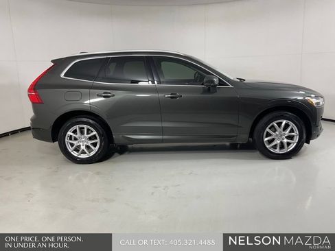 Used 2019 Volvo XC60 T5 Momentum w/ Premium Package FWD image 5