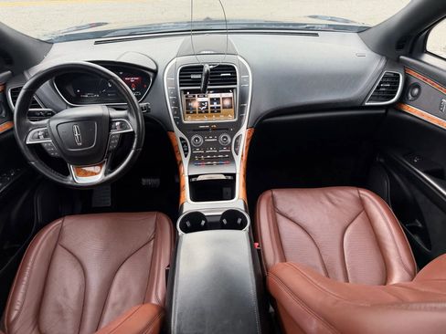 Used 2019 Lincoln Nautilus Reserve image 33