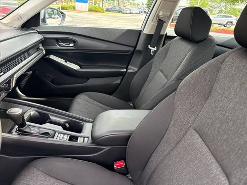 Certified 2024 Honda Accord EX image 13