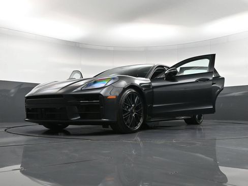 New 2026 Porsche Panamera GTS AWD/4WD image 41