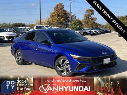 Certified 2025 Hyundai Elantra Sport