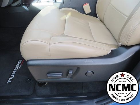 Used 2020 Toyota Tundra Limited image 23