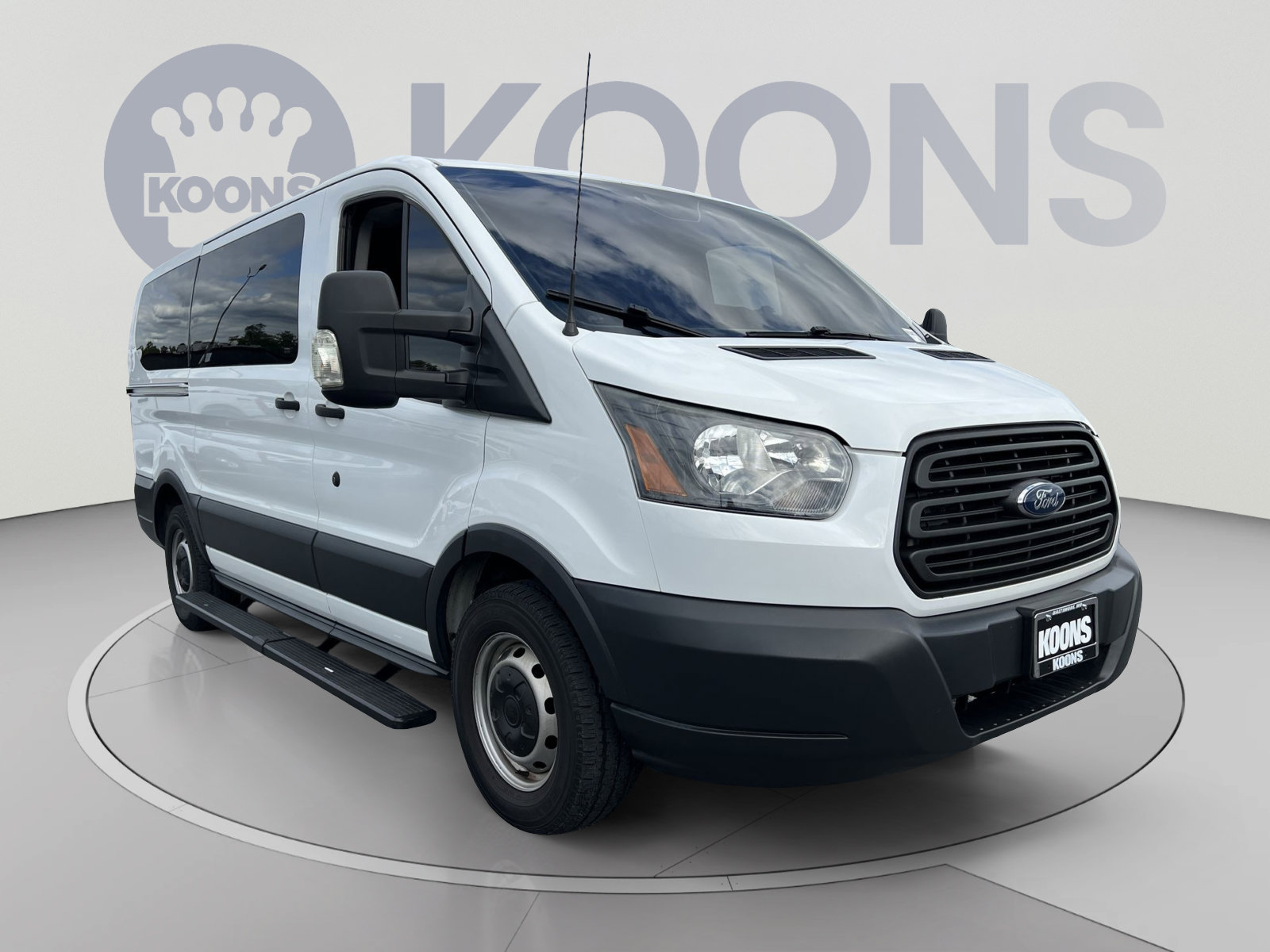 Used 2016 Ford Transit 150 XL RWD image 10