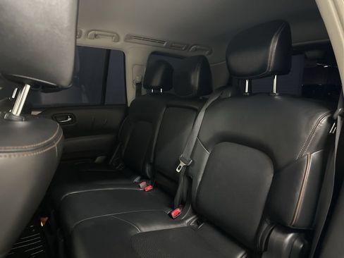 Used 2019 Nissan Armada Platinum w/ Interior Lighting Package RWD image 50