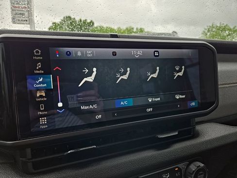 Used 2024 Jeep Wrangler Unlimited Sport AWD/4WD image 51