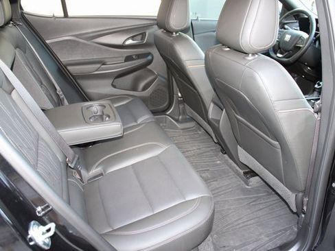 Used 2024 Buick Envista Avenir image 18