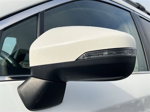 Used 2019 Subaru Ascent Limited image 32