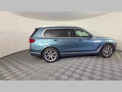 Used 2024 BMW X7 xDrive40i w/ Premium Package AWD/4WD image 36