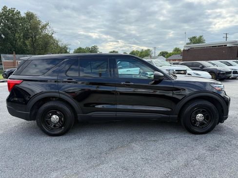 Used 2023 Ford Explorer 4WD Police Interceptor image 9
