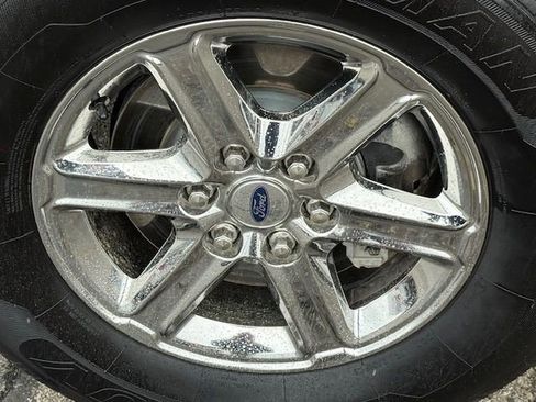 Used 2024 Ford F150 XLT w/ Equipment Group 302A MID image 9