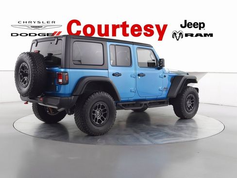 Certified 2023 Jeep Wrangler Unlimited Rubicon w/ Xtreme 35 Tire Package image 5
