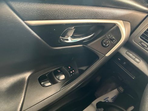 Used 2016 Nissan Altima 2.5 S w/ Power Driver Seat Package FWD image 25