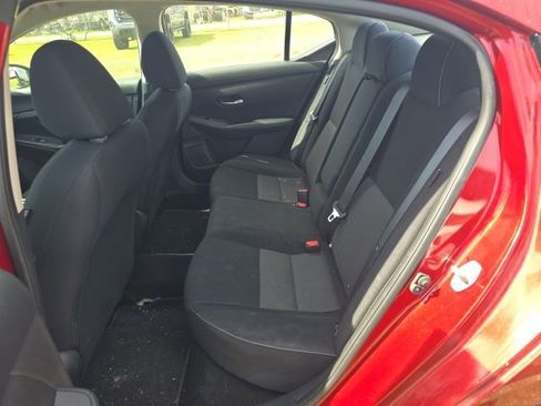 Used 2021 Nissan Sentra SV image 22