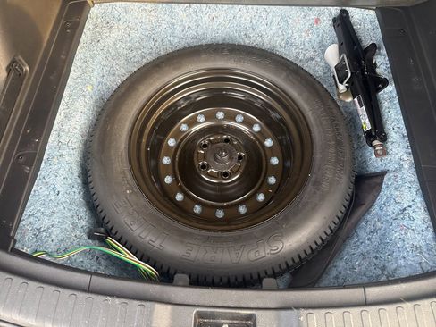 Used 2021 Honda CR-V Touring image 23