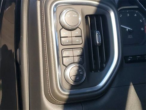 Certified 2020 GMC Sierra 1500 Denali w/ Denali Ultimate Package image 18