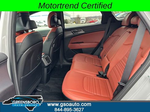 Used 2023 Kia Sportage SX image 25