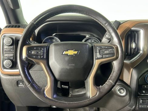 Used 2023 Chevrolet Silverado 3500 High Country image 26