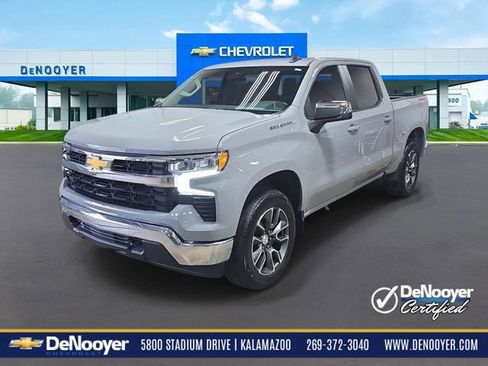 Used 2024 Chevrolet Silverado 1500 LT AWD/4WD image 1