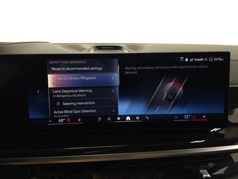 Used 2027 BMW X7 xDrive40i w/ M Sport Package AWD/4WD image 22