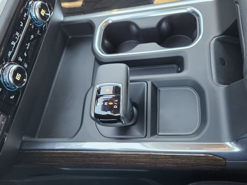 New 2026 GMC Sierra 1500 Elevation image 25