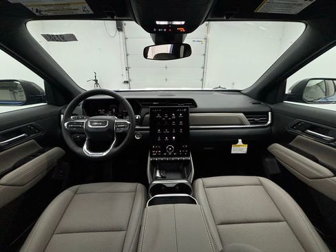 New 2026 GMC Terrain Elevation w/ Elevation Premium Package image 2