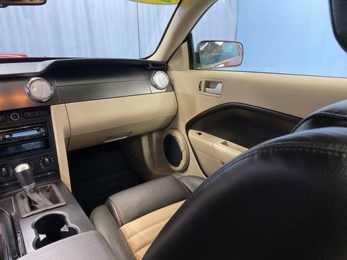 Used 2007 Ford Mustang GT image 19