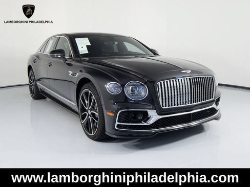 Used 2024 Bentley Flying Spur V8 AWD/4WD image 3