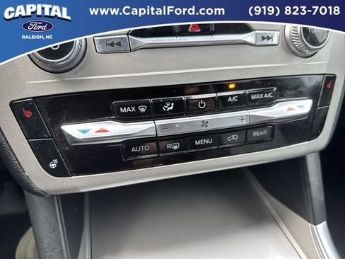 Certified 2022 Ford Explorer XLT w/ Equipment Group 202A AWD/4WD image 30